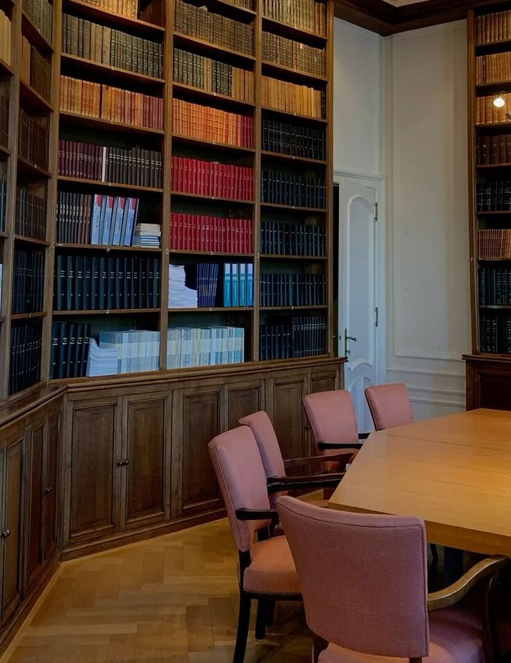 Law firm library